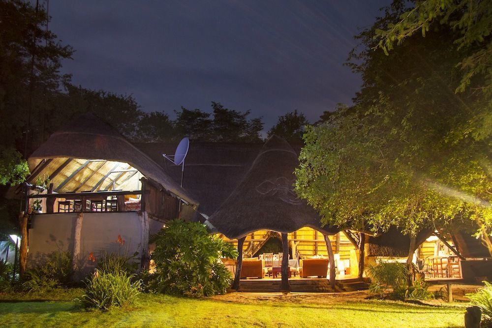 Ivory Lodge Dete Экстерьер фото